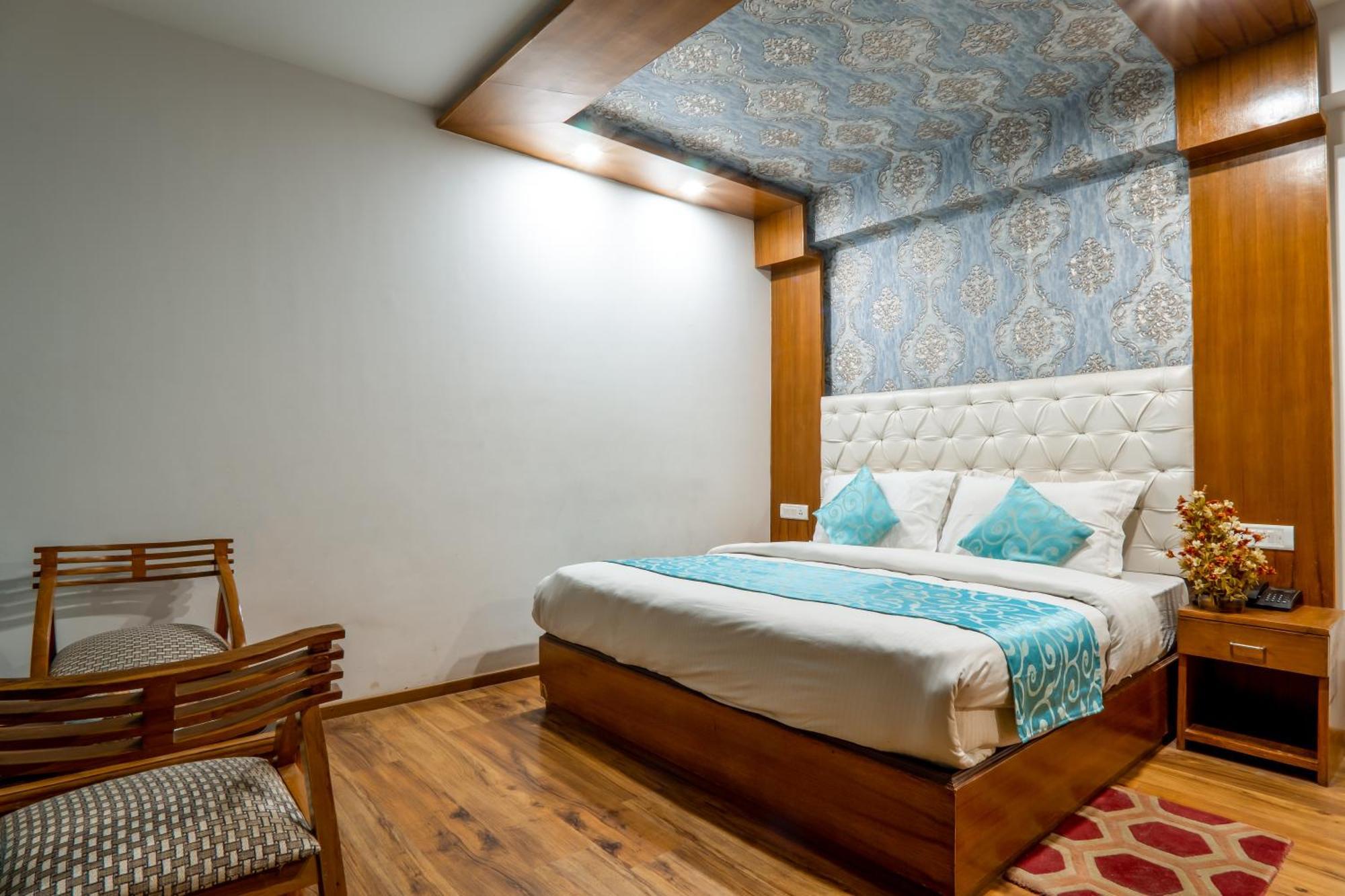 Pristine Inn Manali Екстер'єр фото
